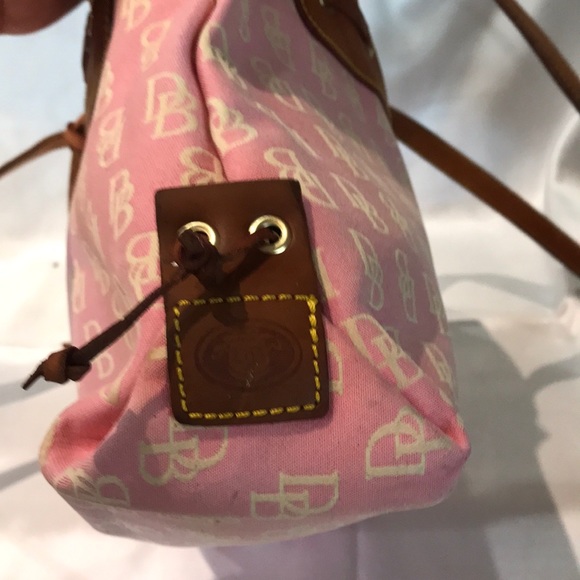 Dooney & Bourke - Picture 5 of 11